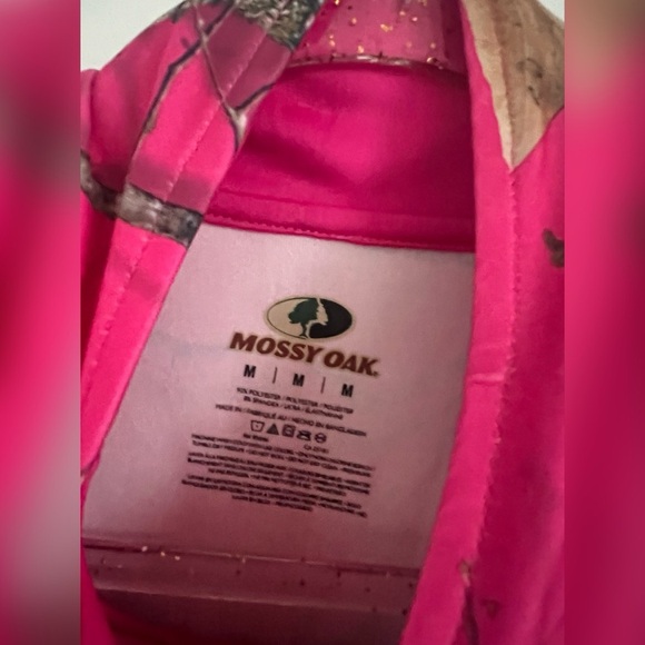 NEW Women Size Medium MOSSY OAK Pink Camo Long Sleeve 1/4 Zip Shirt NWT - Picture 3 of 5